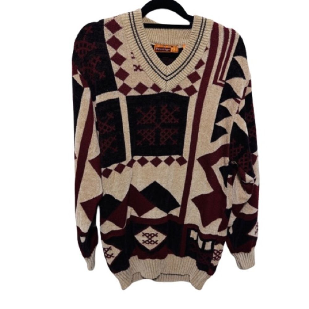 Royal Prestige V Neck Pattern Pullover Sweater Red Tan Size L All Over Style